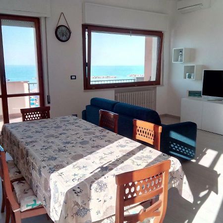 Appartamento Alba Rosa Francavilla Al Mare Exterior photo
